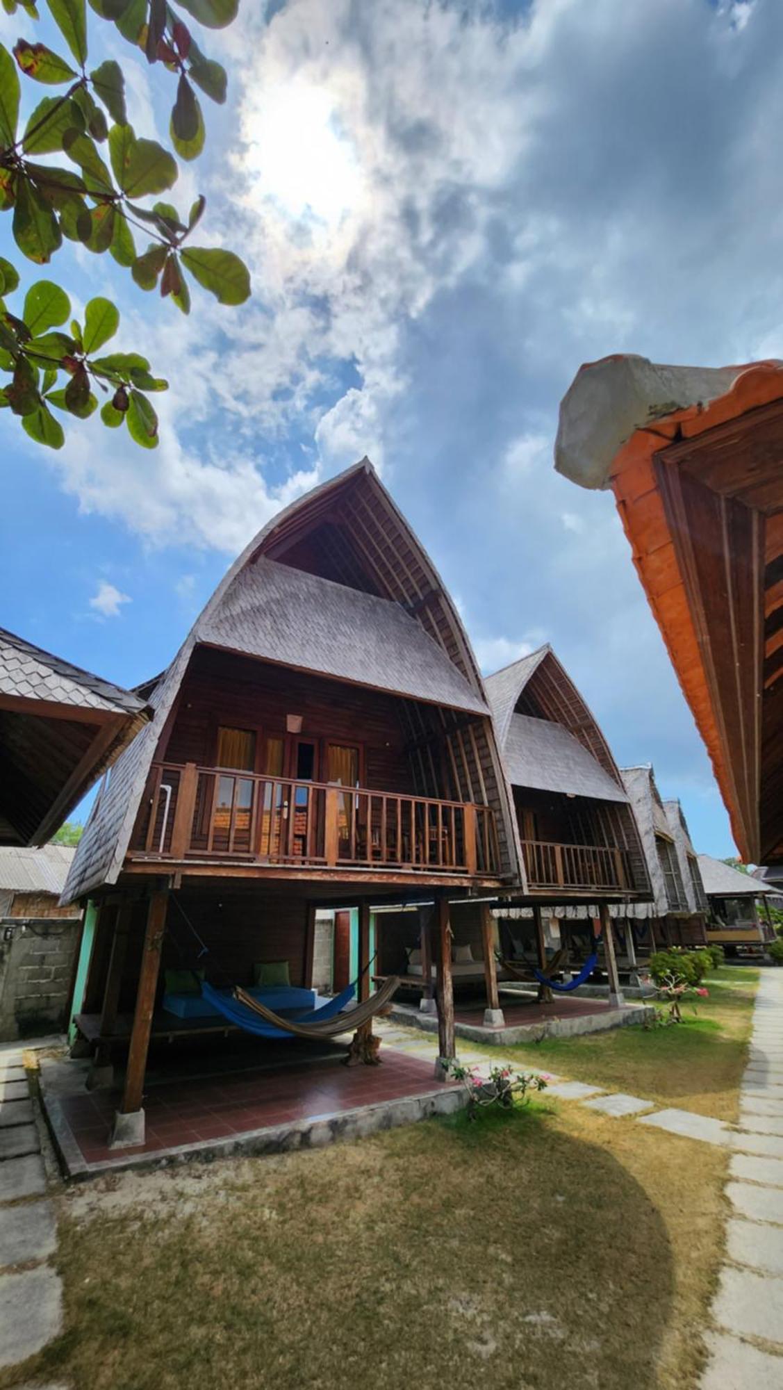 Suka Beach Bungalow Hotel Lembongan Exterior foto